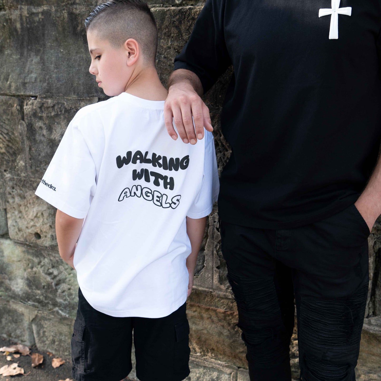 WALKING WITH ANGELS - KIDS T-SHIRT